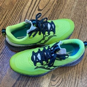 Saucony Endorphin Trail with Speed Roll Running Shoes